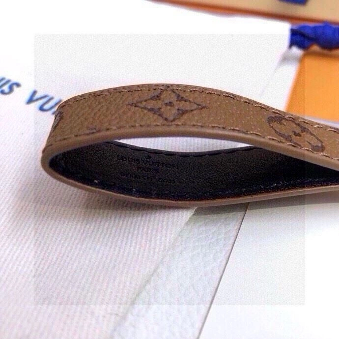 Louis Vuitton Keychains EyeCatching 265370