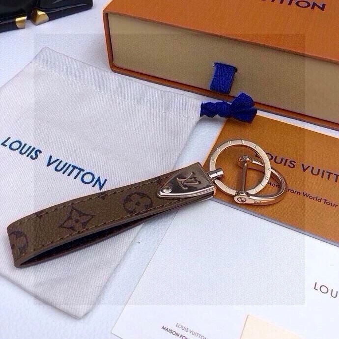Louis Vuitton Keychains EyeCatching 265370