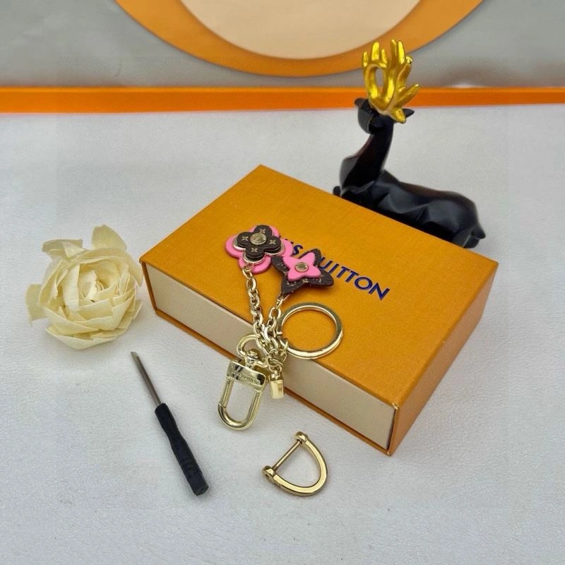 Louis Vuitton Keychains Attractive 265367