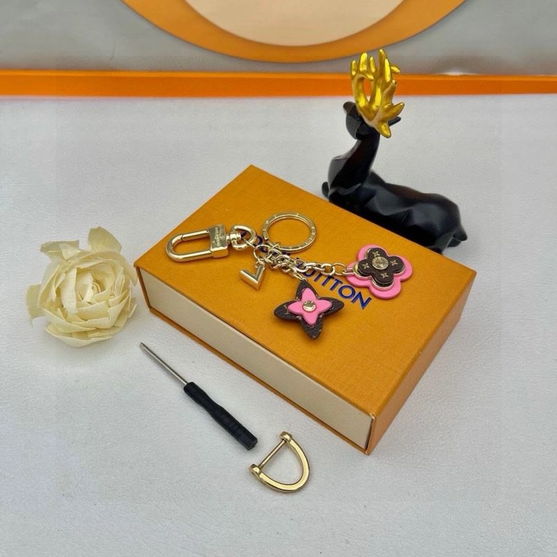 Louis Vuitton Keychains Attractive 265367
