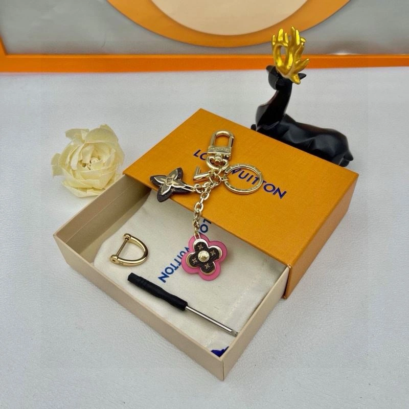 Louis Vuitton Keychains Attractive 265367