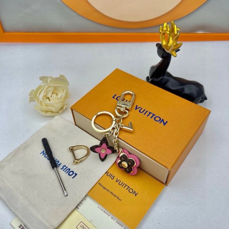 Louis Vuitton Keychains Attractive 265367