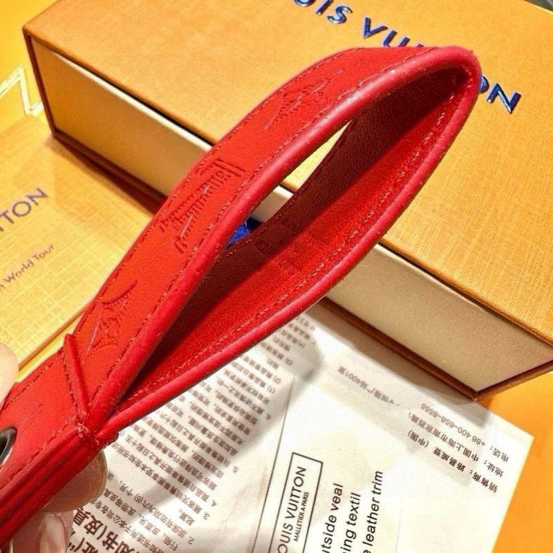 SoftTouch Louis Vuitton Keychains 265362