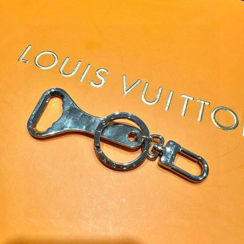 Thermal Louis Vuitton Keychains 265351