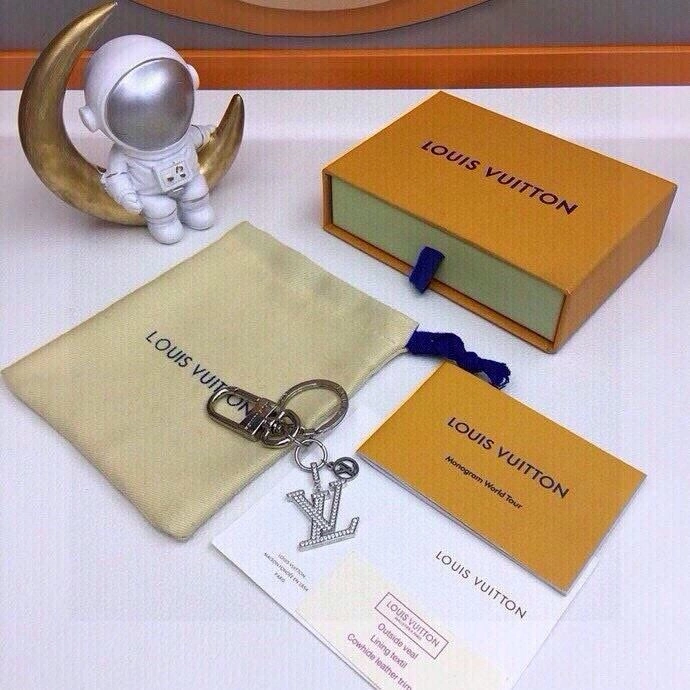 Louis Vuitton Keychains Trendy 265346