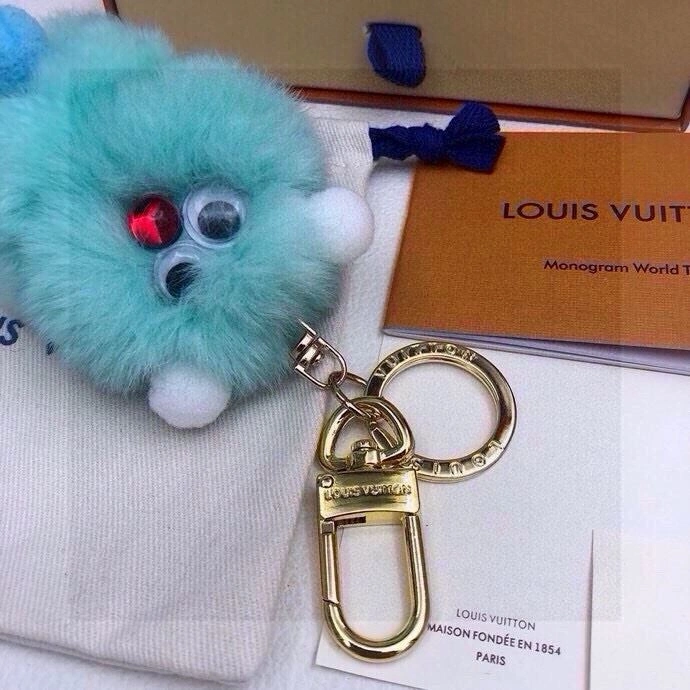 Louis Vuitton Keychains Breathable 265337