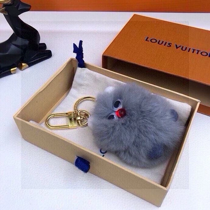 SoftTouch Louis Vuitton Keychains 265333