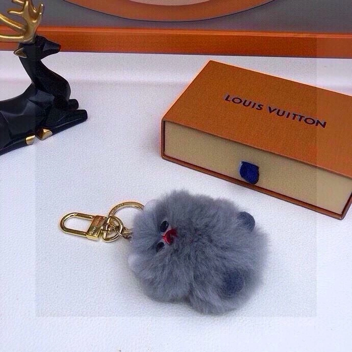 SoftTouch Louis Vuitton Keychains 265333