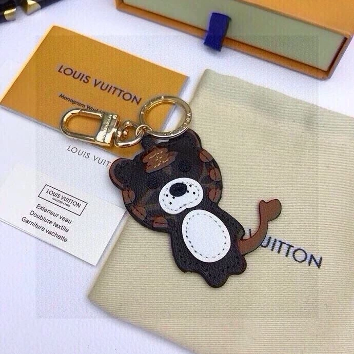 Elegant Louis Vuitton Keychains 265343
