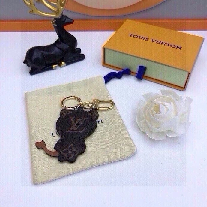 Elegant Louis Vuitton Keychains 265343