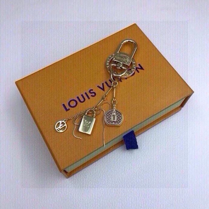 Louis Vuitton Keychains Stylish 265340