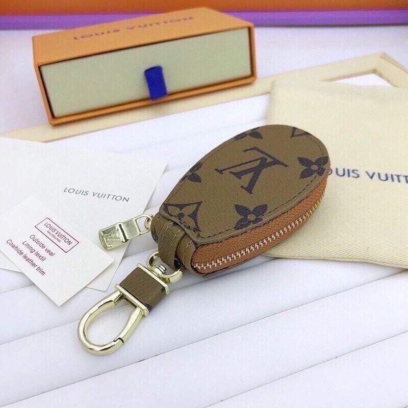 Premium Louis Vuitton Keychains 265330