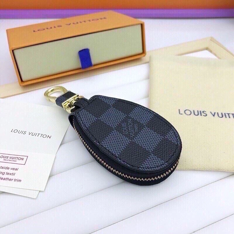 Seasonal Louis Vuitton Keychains 265324