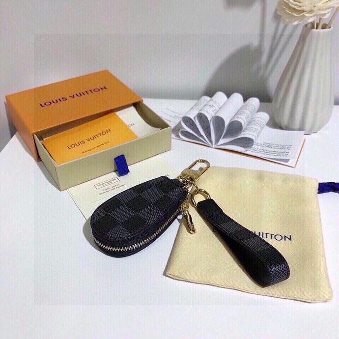 StreetReady Louis Vuitton Keychains 265301