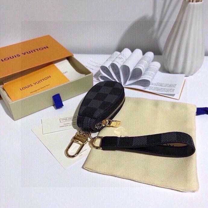 StreetReady Louis Vuitton Keychains 265301