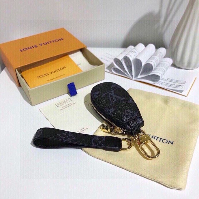 AllSeason Louis Vuitton Keychains 265291