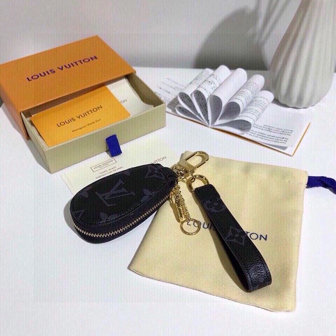 AllSeason Louis Vuitton Keychains 265291