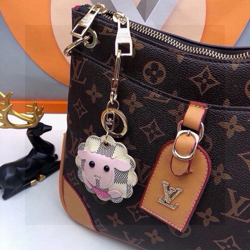 Louis Vuitton Keychains Chic 265303