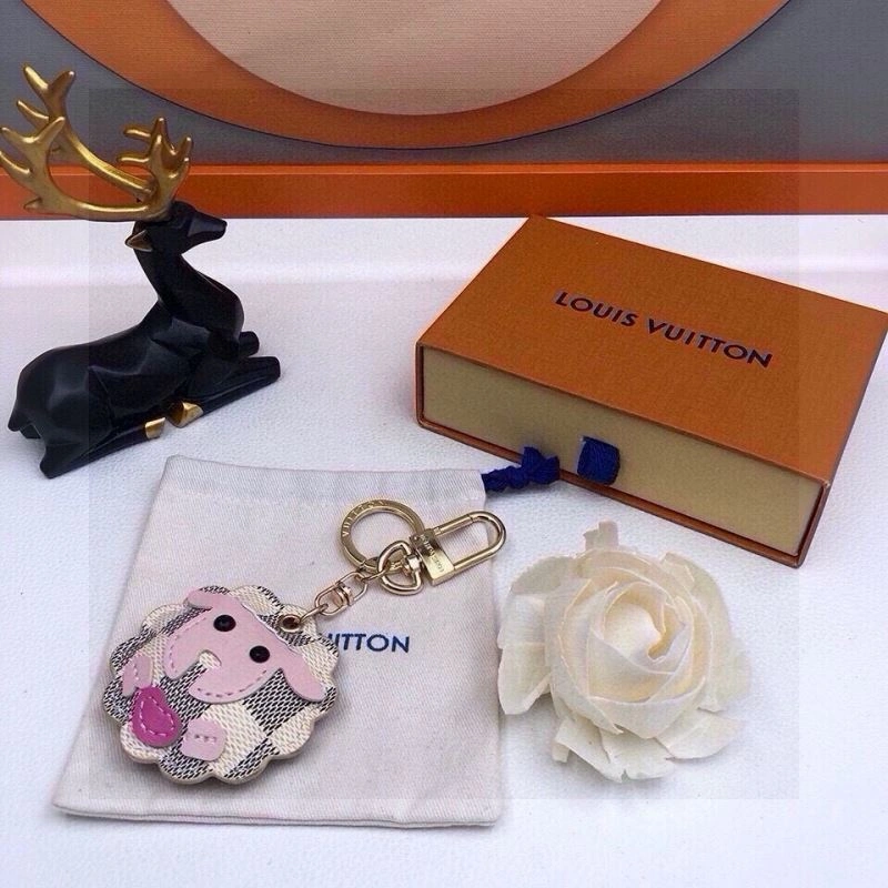 Louis Vuitton Keychains Chic 265303