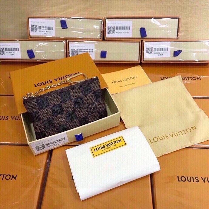 Louis Vuitton Keychains TimelessDesign 265295
