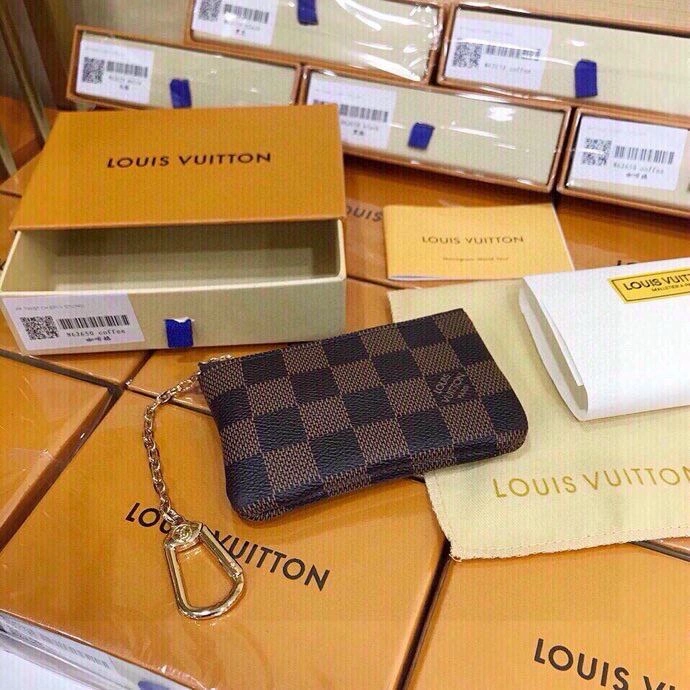 Louis Vuitton Keychains TimelessDesign 265295