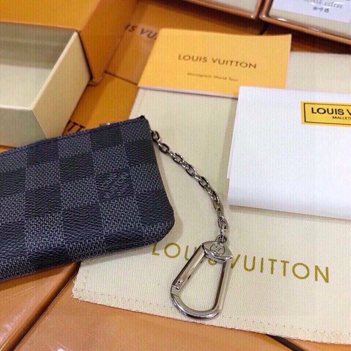 Louis Vuitton Keychains TravelReady 265309