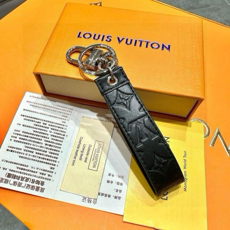 Louis Vuitton Keychains Chic 265285