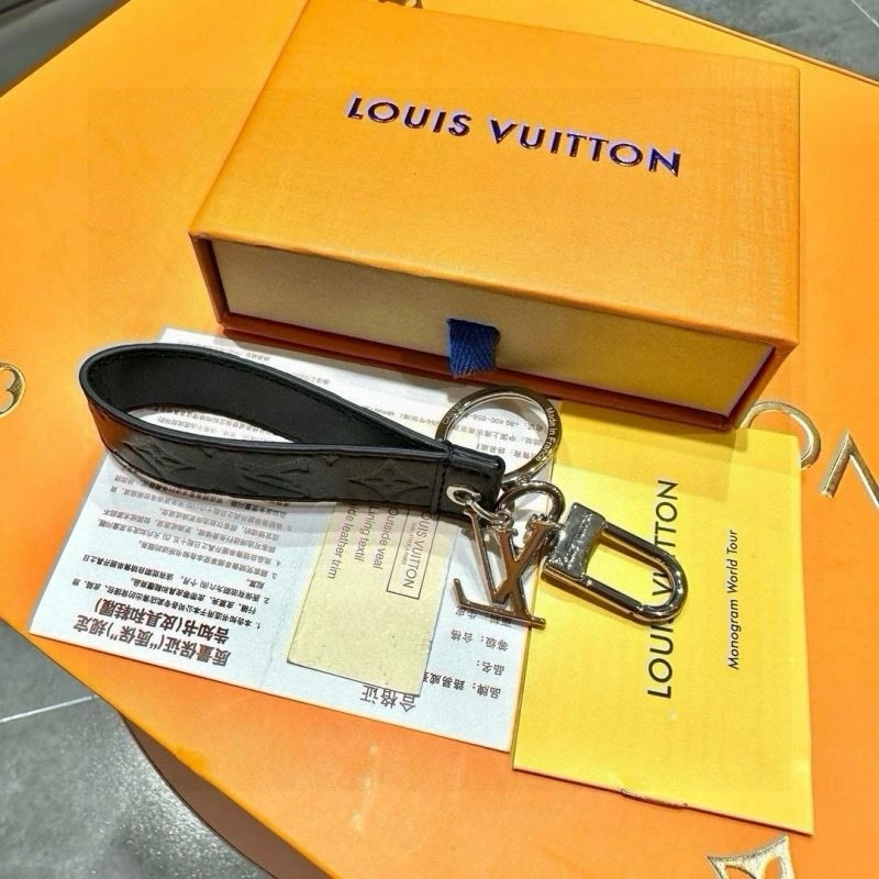 Louis Vuitton Keychains Chic 265285