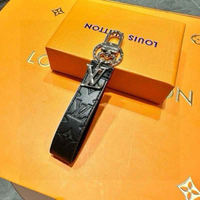 Louis Vuitton Keychains Chic 265285