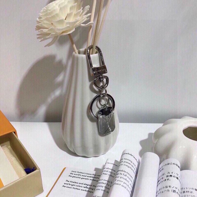 Louis Vuitton Keychains Trendy 265266