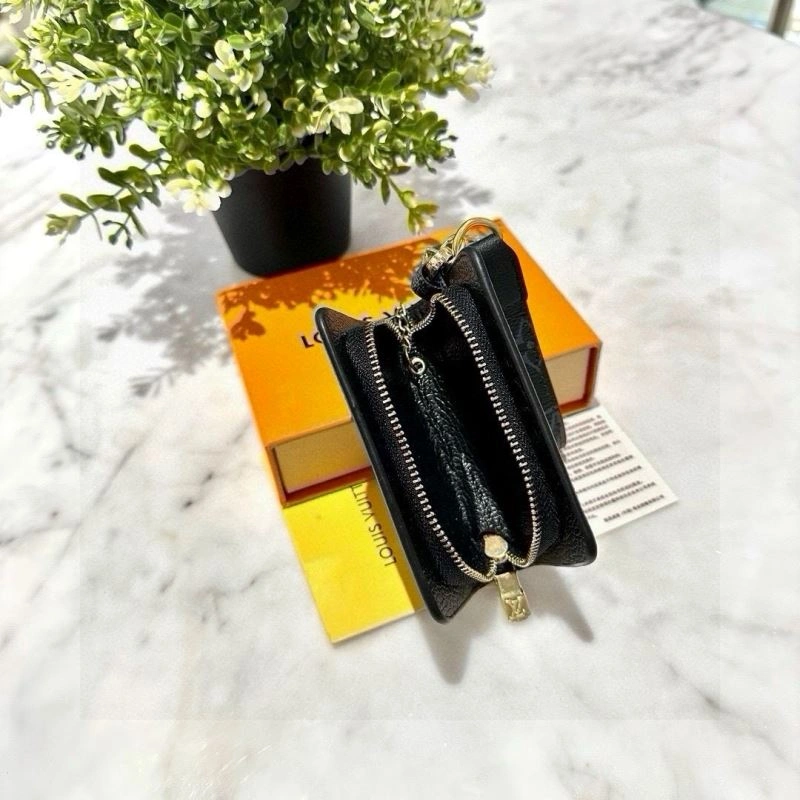 Functional Louis Vuitton Keychains 265247