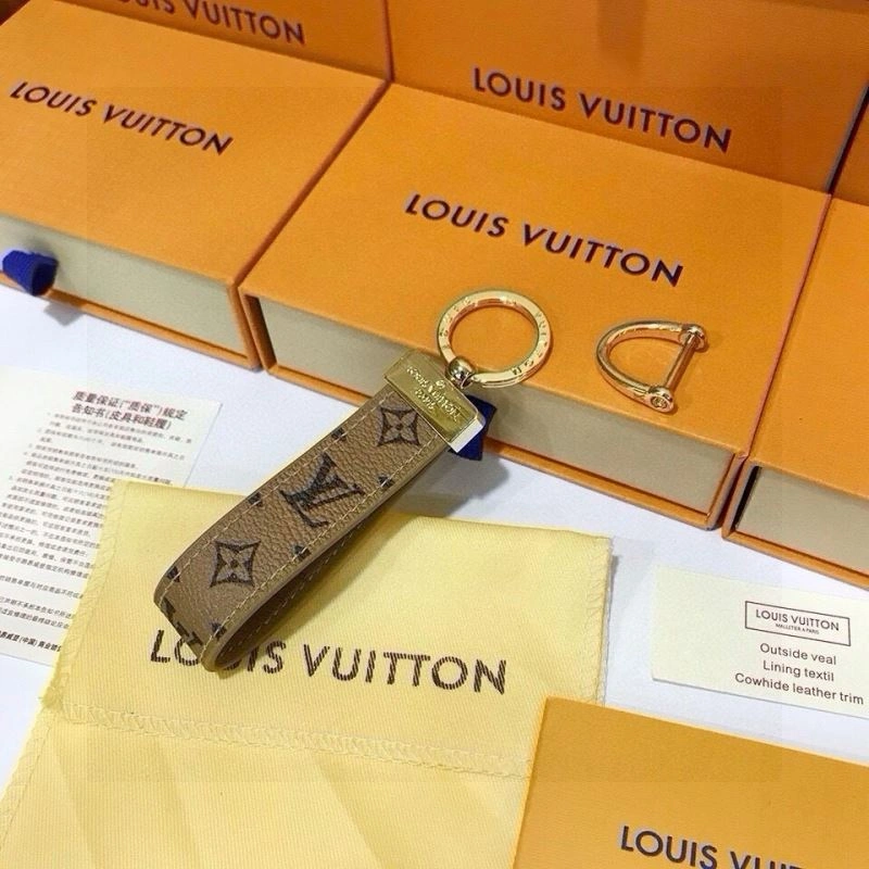 Unisex Louis Vuitton Keychains 265264