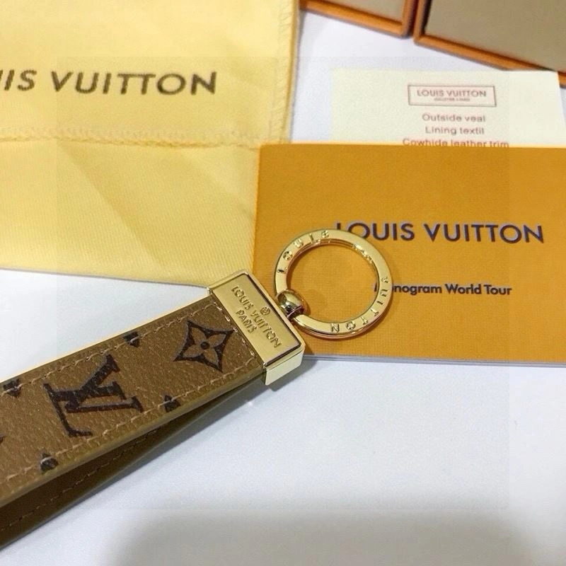 Unisex Louis Vuitton Keychains 265264