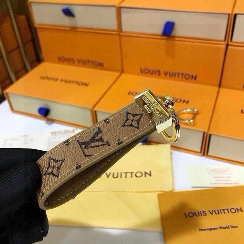 Unisex Louis Vuitton Keychains 265264