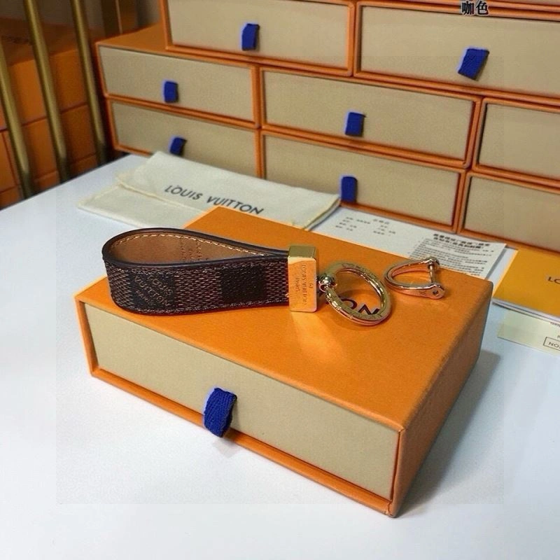Casual Louis Vuitton Keychains 265257