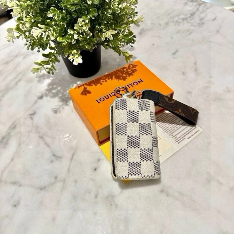 Classic Louis Vuitton Keychains 265269