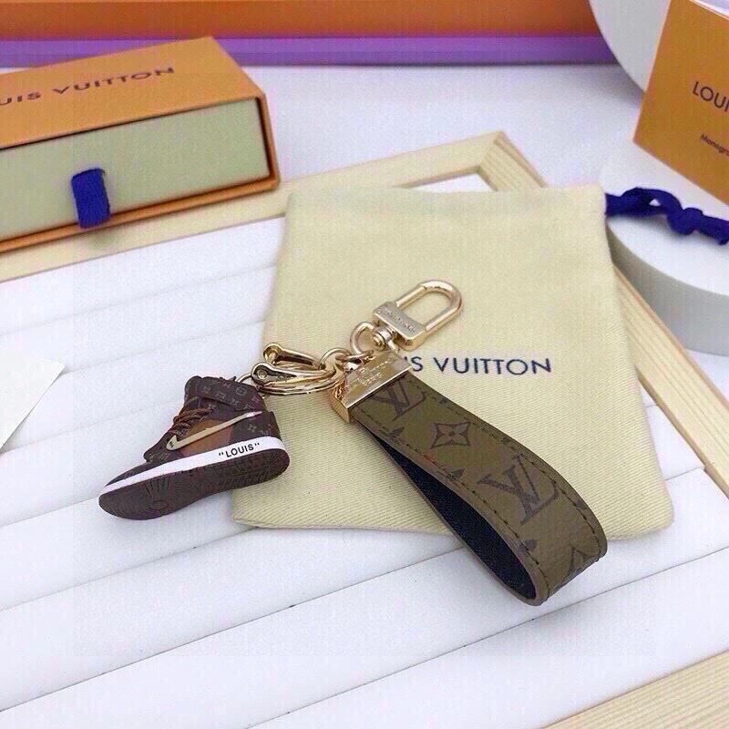 Bold Louis Vuitton Keychains 265261