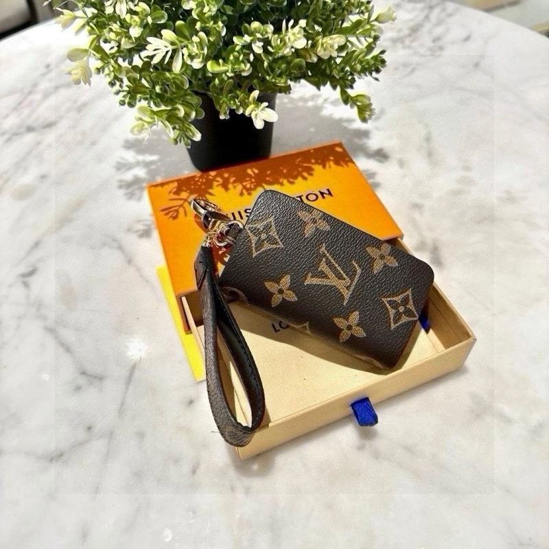 Louis Vuitton Keychains HighQuality 265274