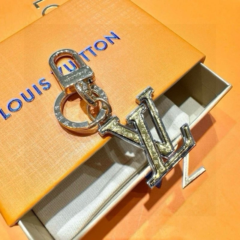MoistureWicking Louis Vuitton Keychains 265256