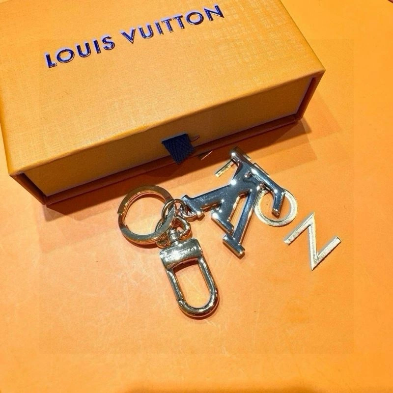 MoistureWicking Louis Vuitton Keychains 265256