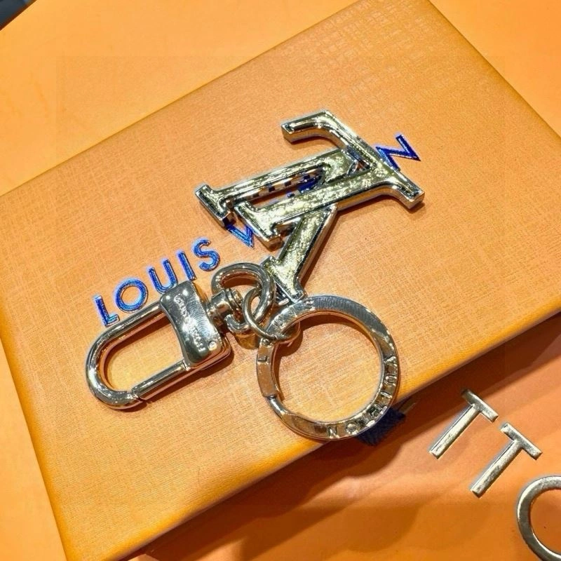 MoistureWicking Louis Vuitton Keychains 265256