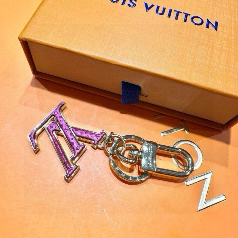Affordable Louis Vuitton Keychains 265240