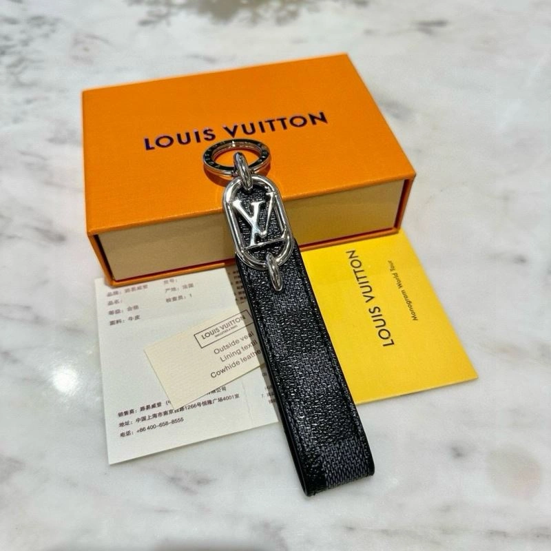 ComfortFit Louis Vuitton Keychains 265214