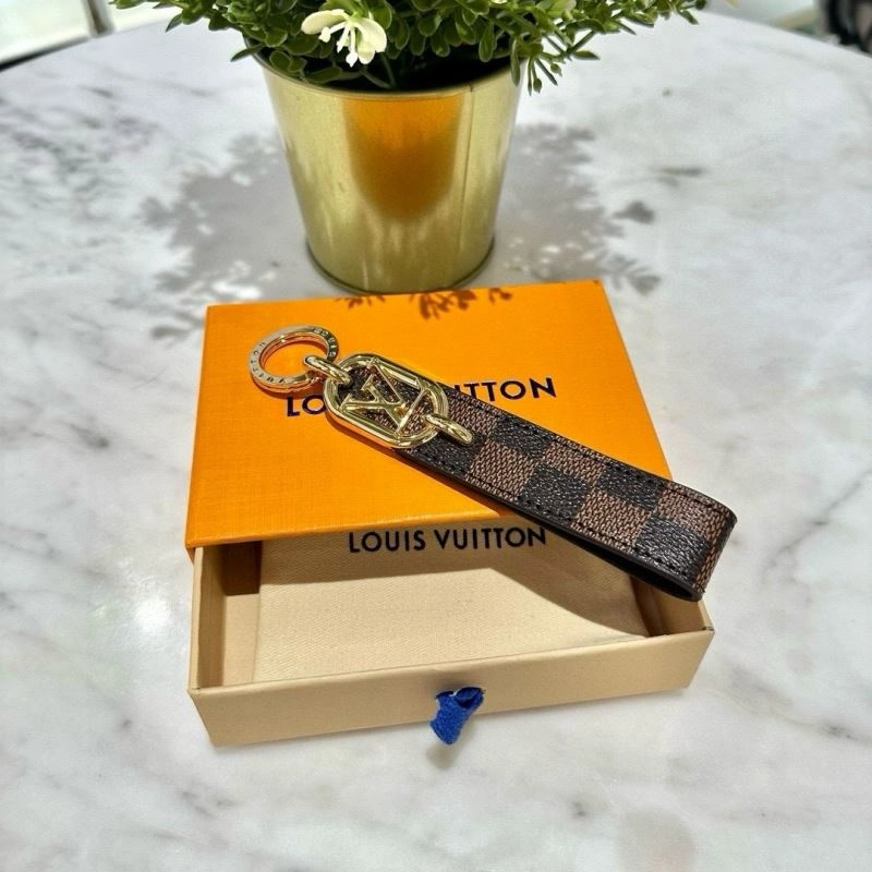 ComfortFit Louis Vuitton Keychains 265213