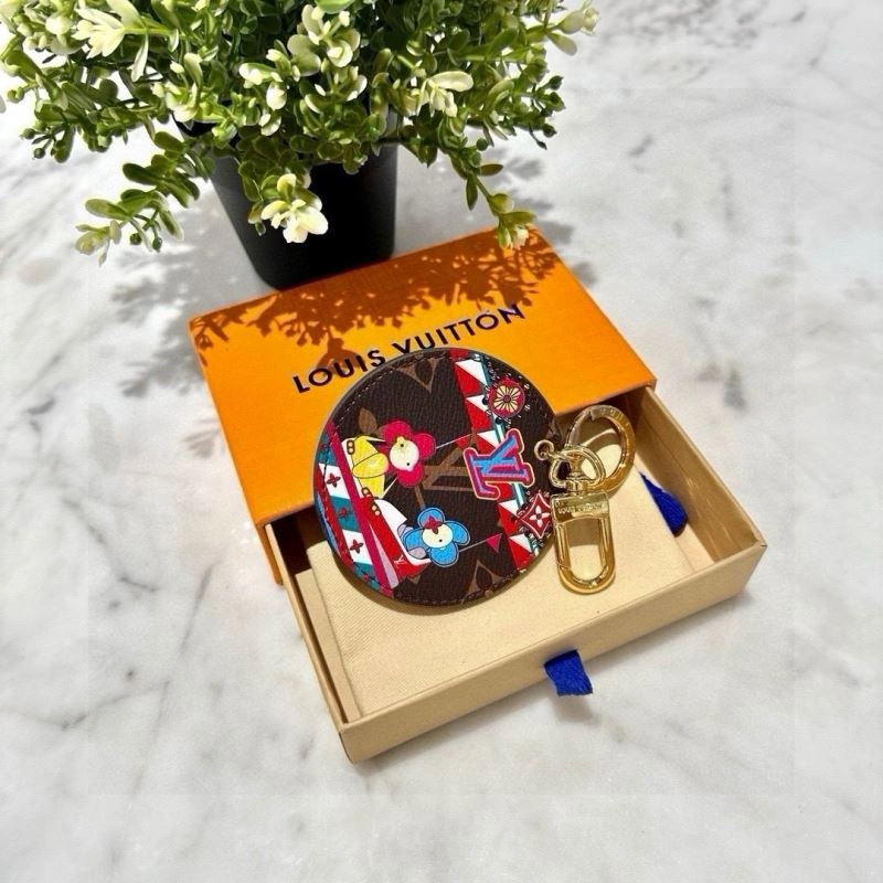 Louis Vuitton Keychains Seasonal 265205