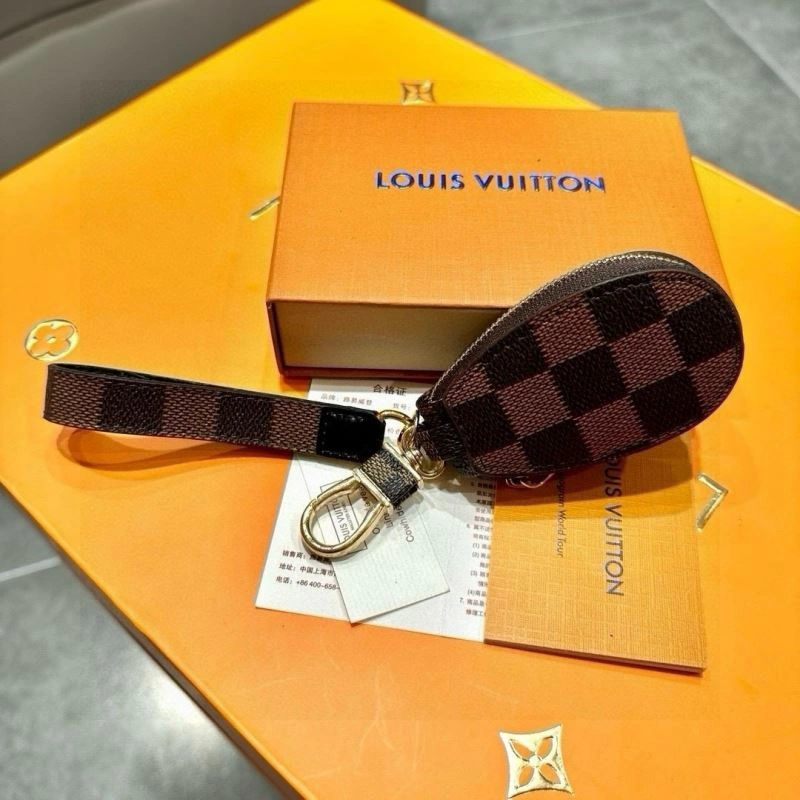 Elegant Louis Vuitton Keychains 265228