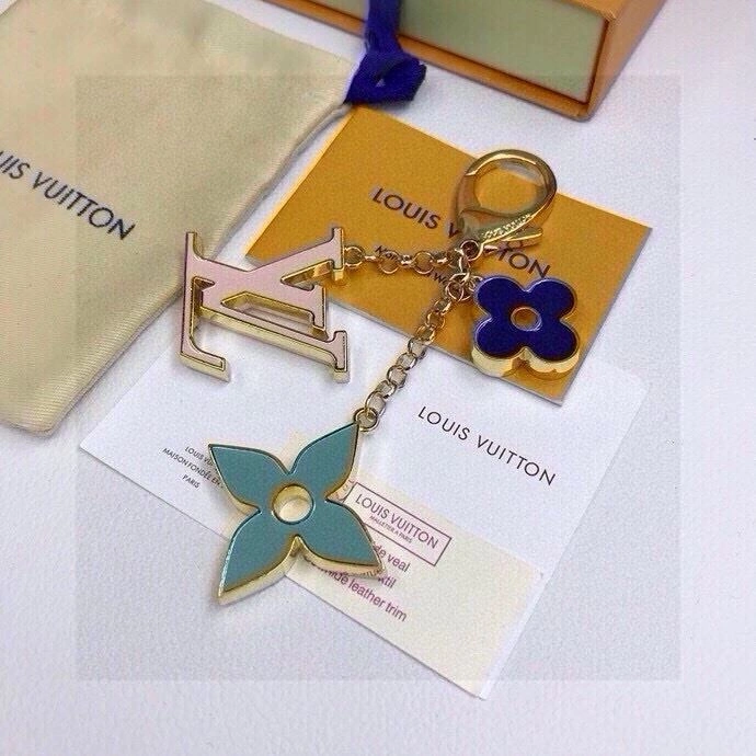 Louis Vuitton Keychains Trendy 265220