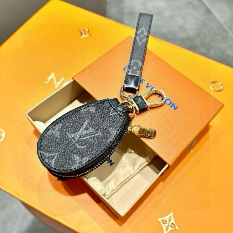 Louis Vuitton Keychains UrbanChic 265224