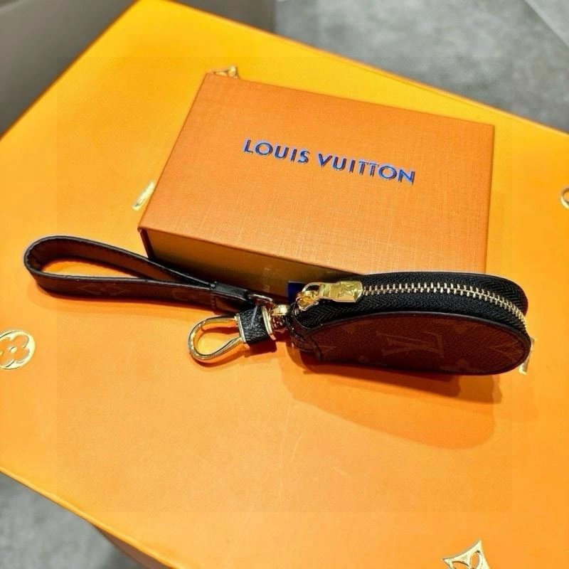 Louis Vuitton Keychains UrbanChic 265224