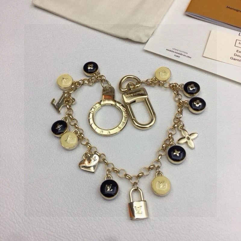 Louis Vuitton Keychains Versatile 265199